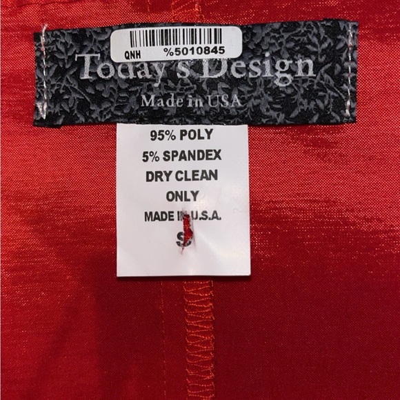 EUC Worn once for HOCO Court game only.  Size S, gorgeous ❤️ with pearl buttons! - Picture 7 of 7